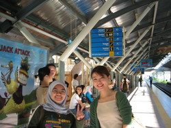 マレーシアの電車＆駅