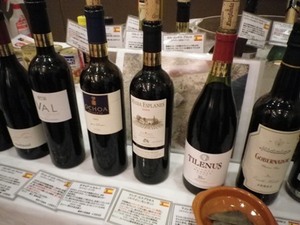 スペインのワインと食材