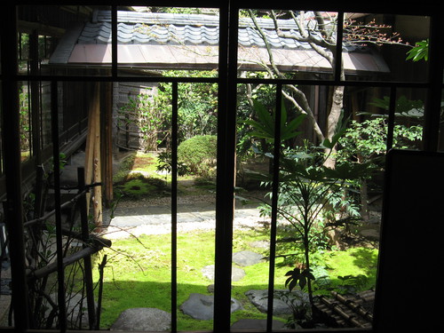 素敵な春キモノをさがし求めて 春の京都へ ～ふくひろ七十五周年を迎えて～