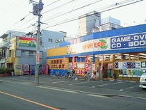 ラーメン激戦地の福岡にラーメンの自販機が殴り込みです！
