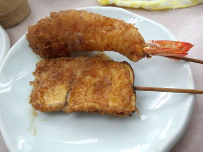 新世界で串揚げ(^-^) 新世界で串揚げ(^-^)