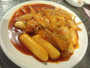 連続の韓国料理