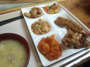 バイキングランチ