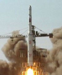 北朝鮮ロケット画像公開