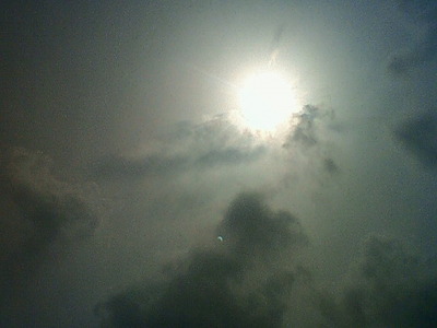 日食祭り☆雲のサングラス♪