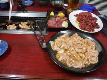 今日の晩ご飯は汀亭で肉・肉・肉(^。^)y-.。o○