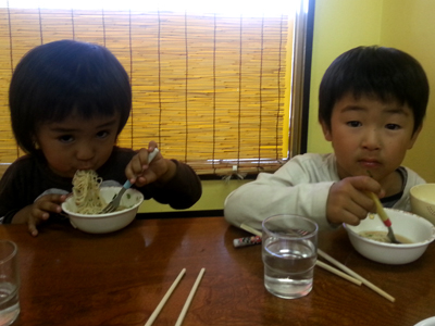 丞吾/ジョウゴ ラーメン屋にて 【動画】