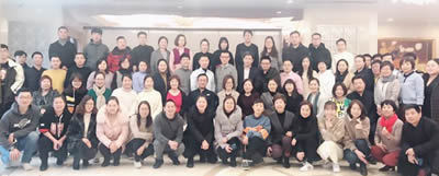 中国で経営者向けのブランディング＆マーケティング研修の講師を務めました。