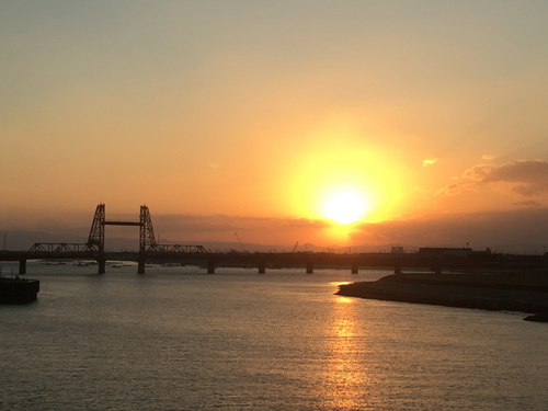 昇開橋と夕日