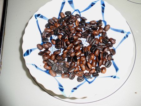 マウイコーヒー生豆で焙煎