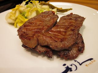 牛たん炭焼 利久