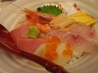 牛たん炭焼 利久