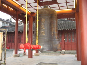夫子廟の中の梵鐘