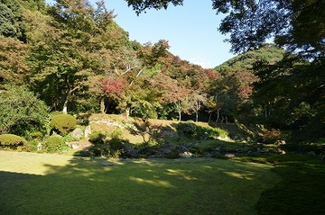 瀬高清水寺の庭園