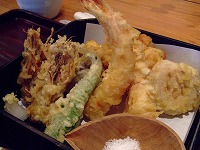 夏に…熱々お蕎麦