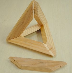 DIYコーナー　正三角錐