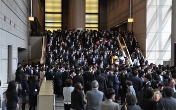 九州工業大学　平成27年度　卒業式