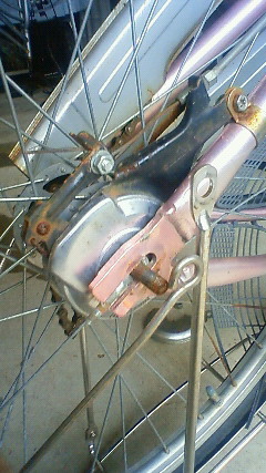 自転車の後輪チューブ交換