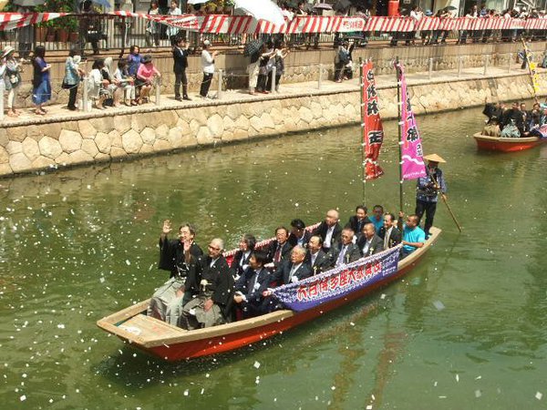 六月博多座大歌舞伎の船乗り込み2014