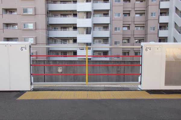 JR九大学研都市駅のホームドアの実証実験を見る(20180130)