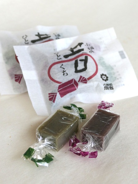 八頭司伝吉本舗の昔ようかん。