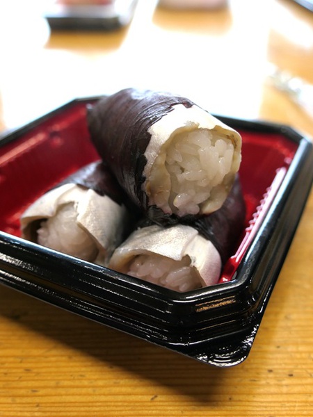 “さいき 海の市場〇”でいただく佐伯の海の味。