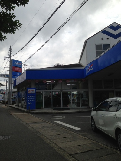いまどきの車はカギ使わないんですね
