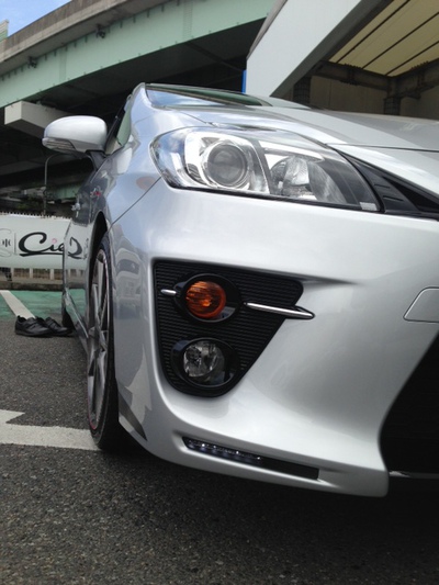 いまどきの車はカギ使わないんですね