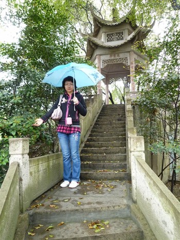 上海同済大学で勉強している娘の遠足の姿