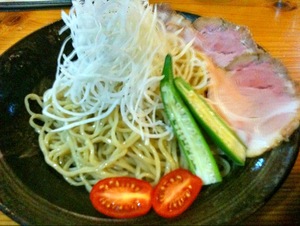 輪喰…ﾗｰﾒﾝなﾗﾝﾁ