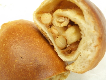 きな粉と大豆を使って