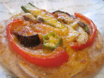 野菜色々パン