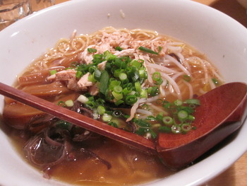 鳥骨鶏ラーメン