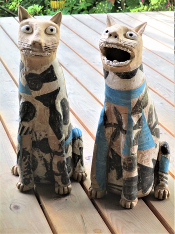 庭の芍薬　&　キムホノさんのトキメキシリーズ⑪　「狛犬（狛猫？）」♥