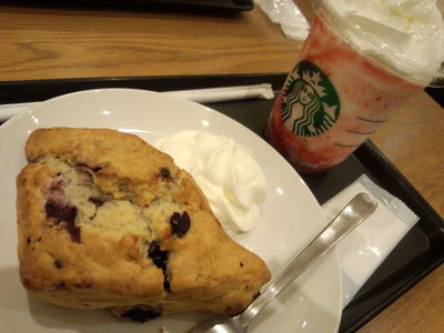 週末の夜はスタバ！