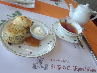 紅茶(*^-^*)
