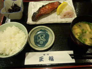 天神でランチ