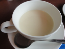 日曜ランチへ