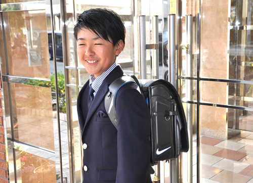 長男・彪吾　小学校生活最後の登校