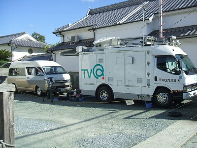 TVQの中継車