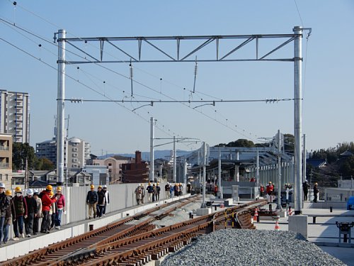 折尾駅高架ウォーク