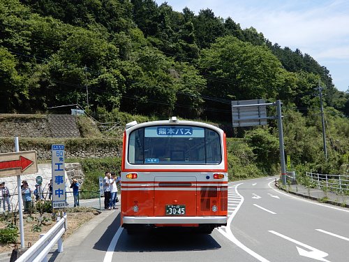鶴場