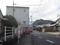 岩屋駅前