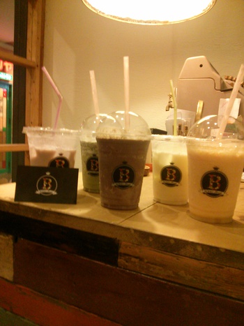 となりのＣＡＦＥ