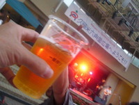 ビールだ！ロックンロール♪