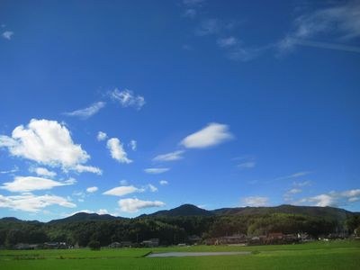 空の青さ