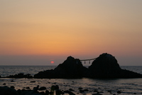 二見ヶ浦の夕日（福岡県志摩町）