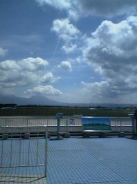 鹿児島空港の夏空