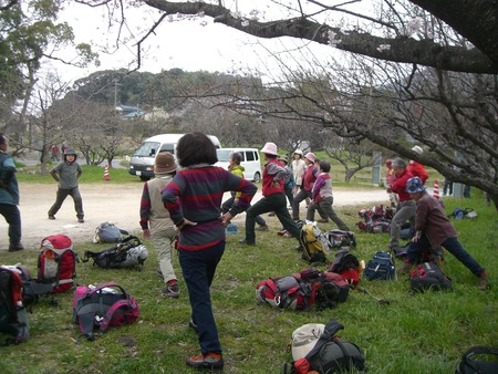 四王寺山（410ｍ）新人体験山行