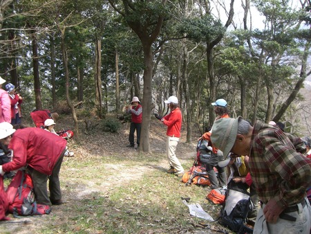 四王寺山（410ｍ）新人体験山行